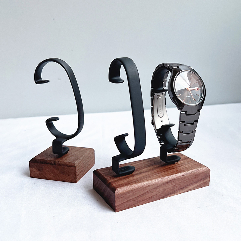 Ahşap C-Şeklinde Saat Tutucu,  - Jewelry And Watches Inc incelemesi ve fiyatı